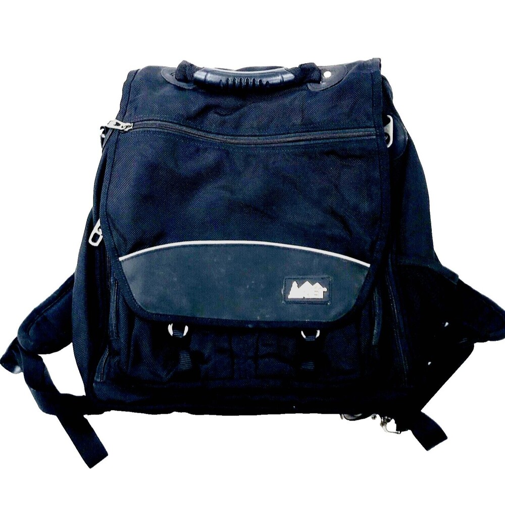 REI Backpack Daypack Laptop Black 15" Travel Hiking School Book Computer Camping